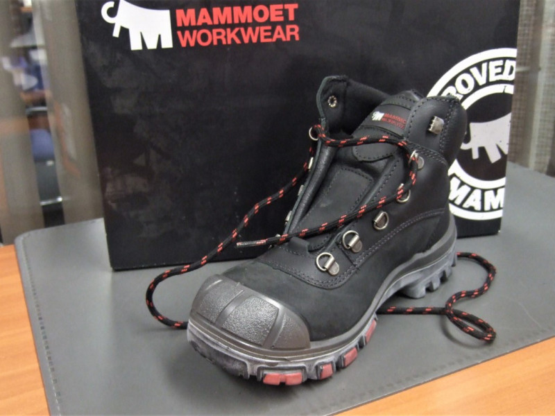 KBP 11385 Werkschoenen Mammoet half hoog in maat 37 en 38
